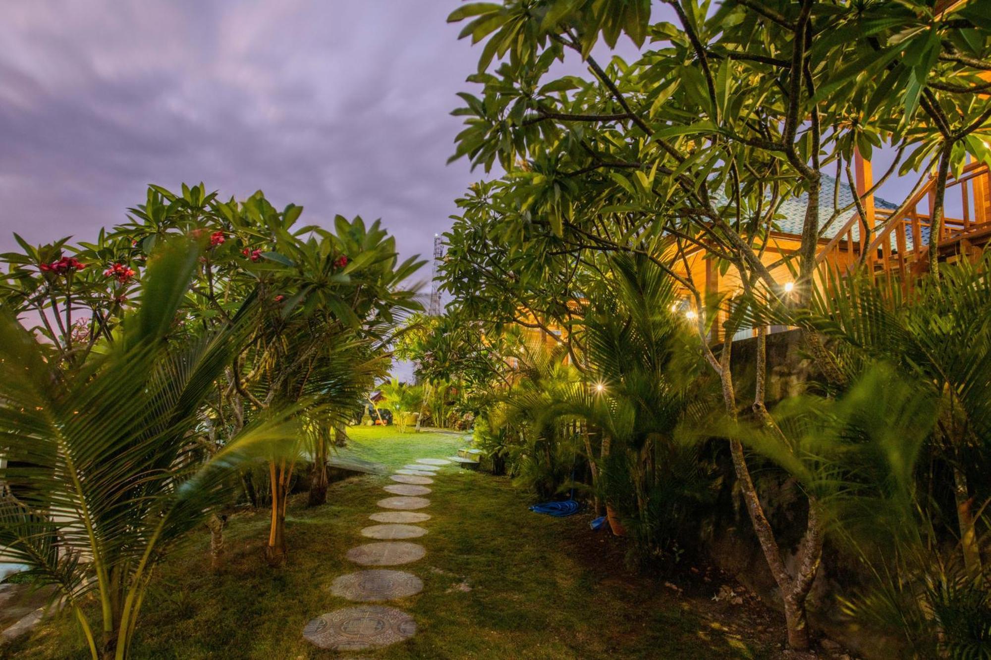 Tawe Ocean Blue Villa Lembongan Exteriér fotografie